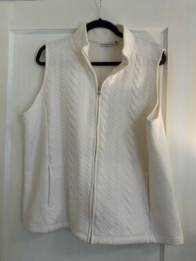 Croft and barrow vest